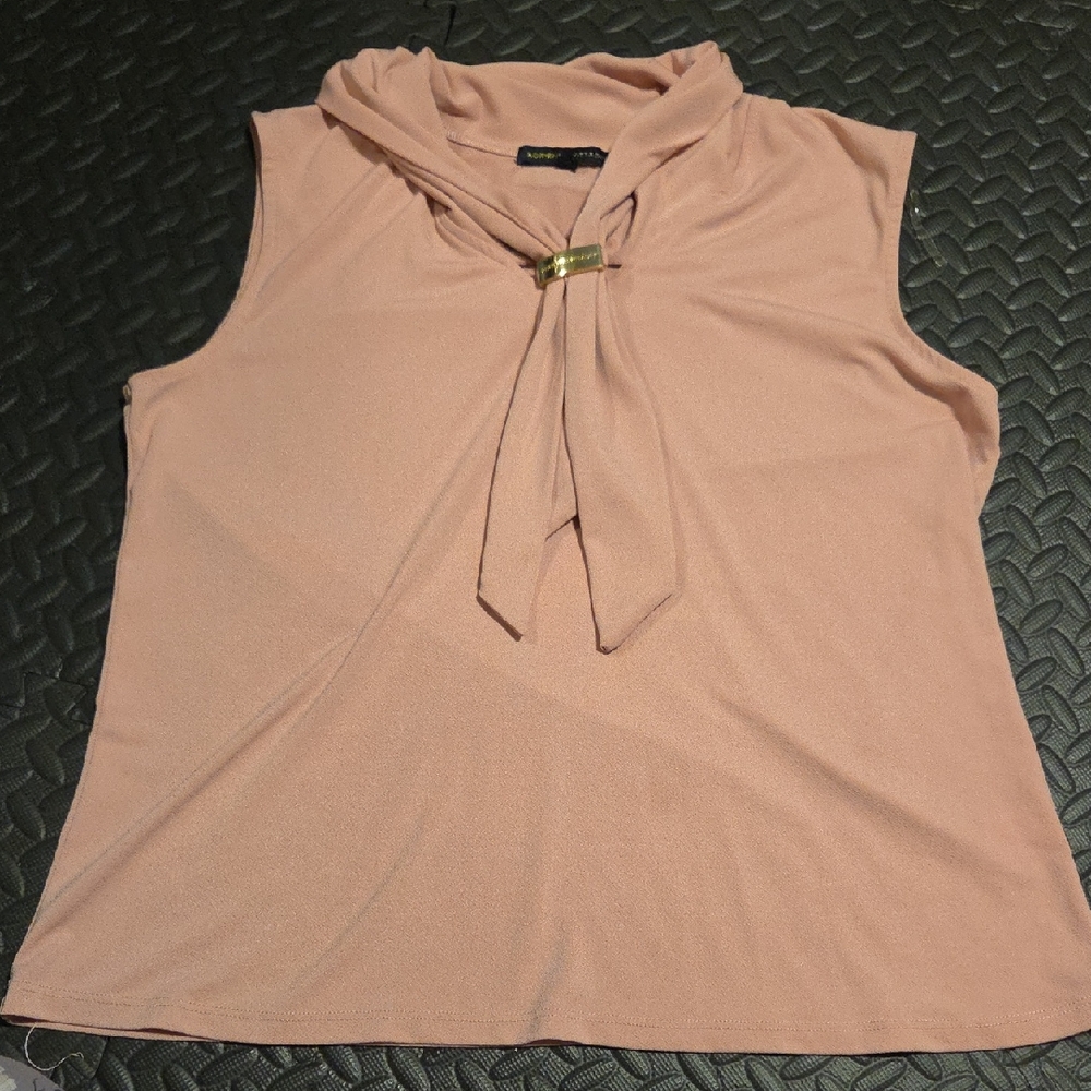 Adrienne Vittadini Blush Sleeveless Blouse Tie Neck Pastel Pink Summer Top